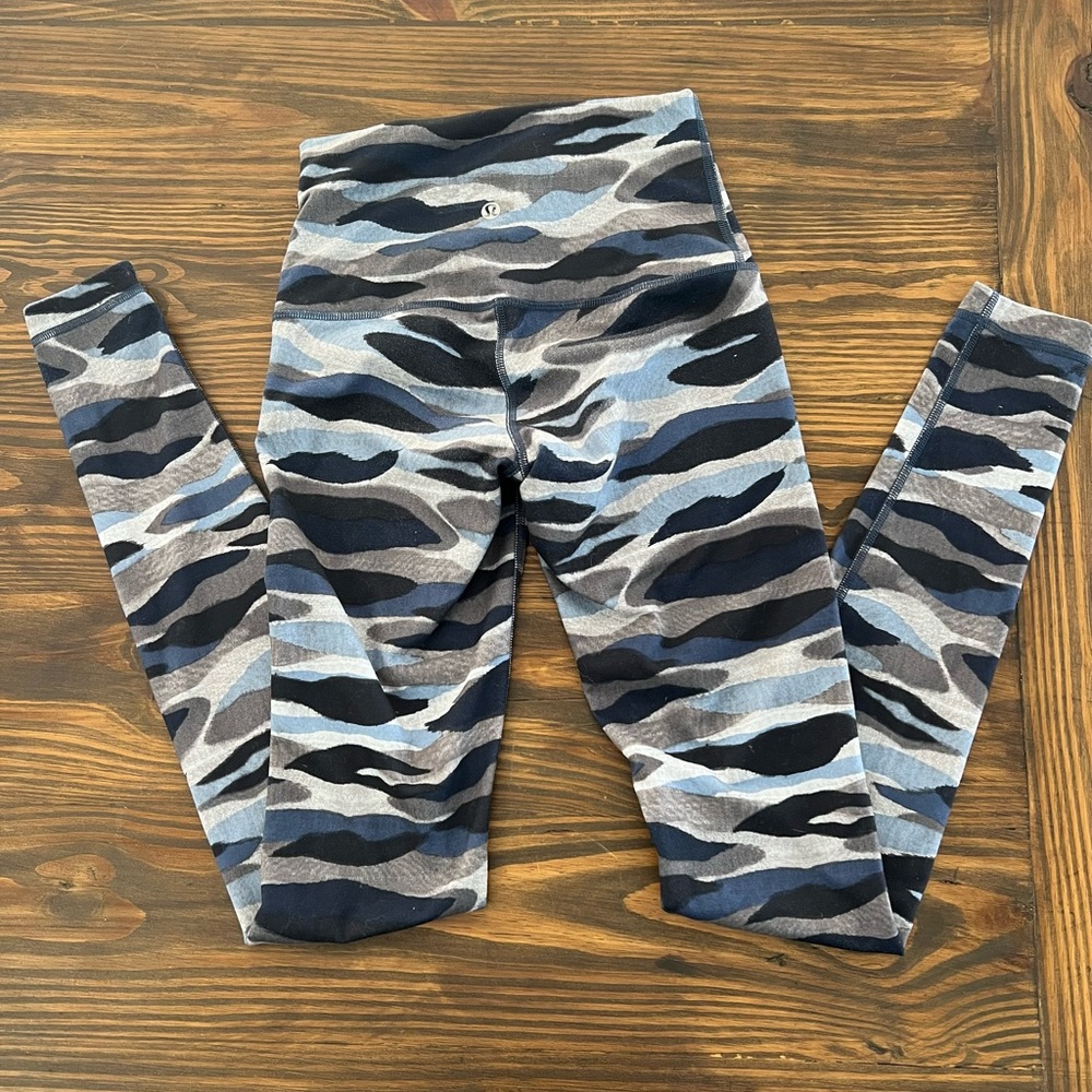 Lululemon Camo Blue Leggings